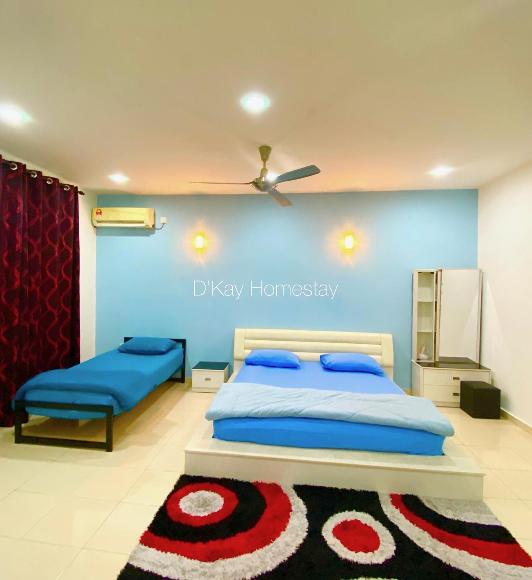 4 Bedrooms Homestay, Fully Aircond In Sendayan By D'Kay Homes I 10-15 Pax Seremban Luaran gambar