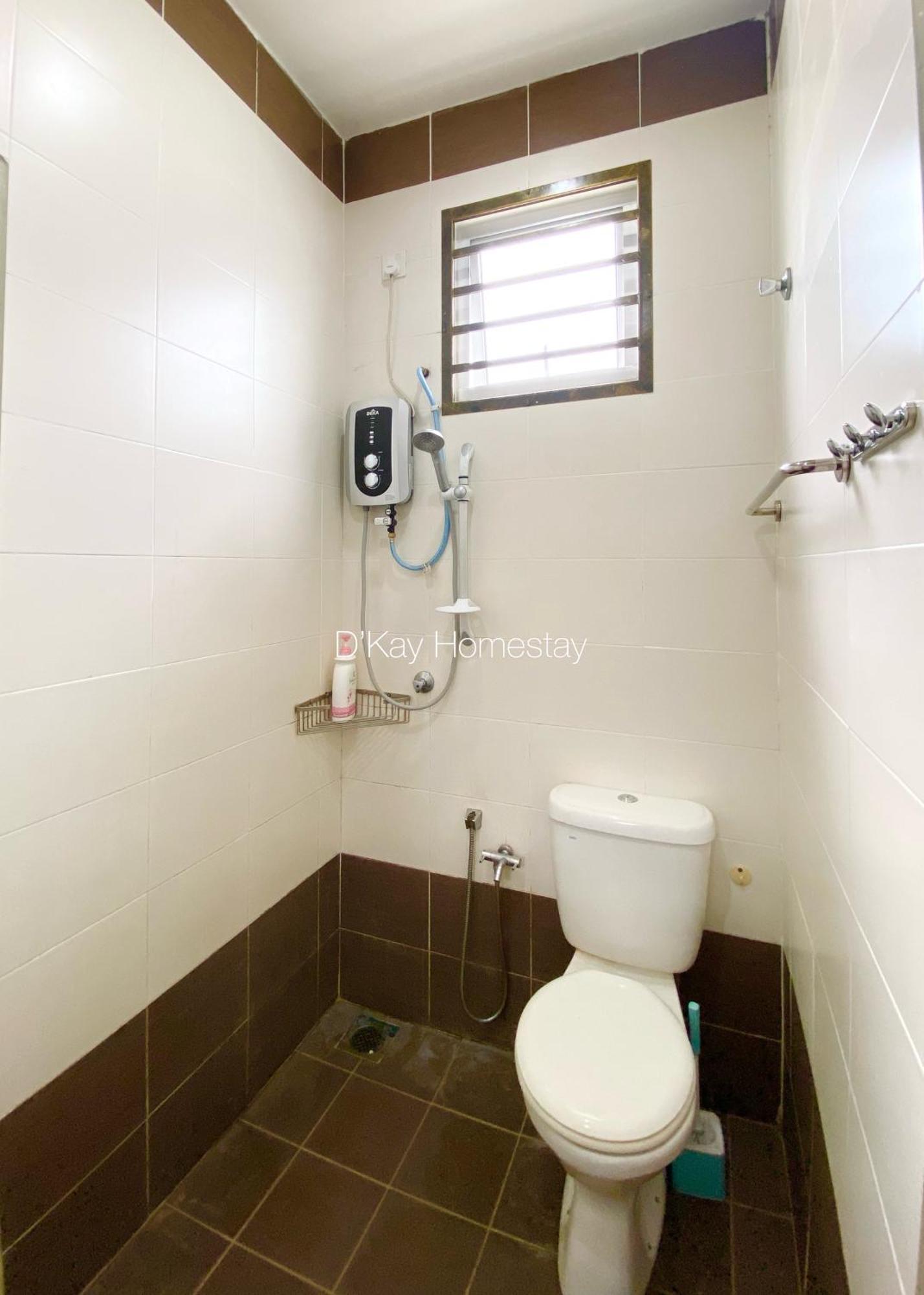 4 Bedrooms Homestay, Fully Aircond In Sendayan By D'Kay Homes I 10-15 Pax Seremban Luaran gambar