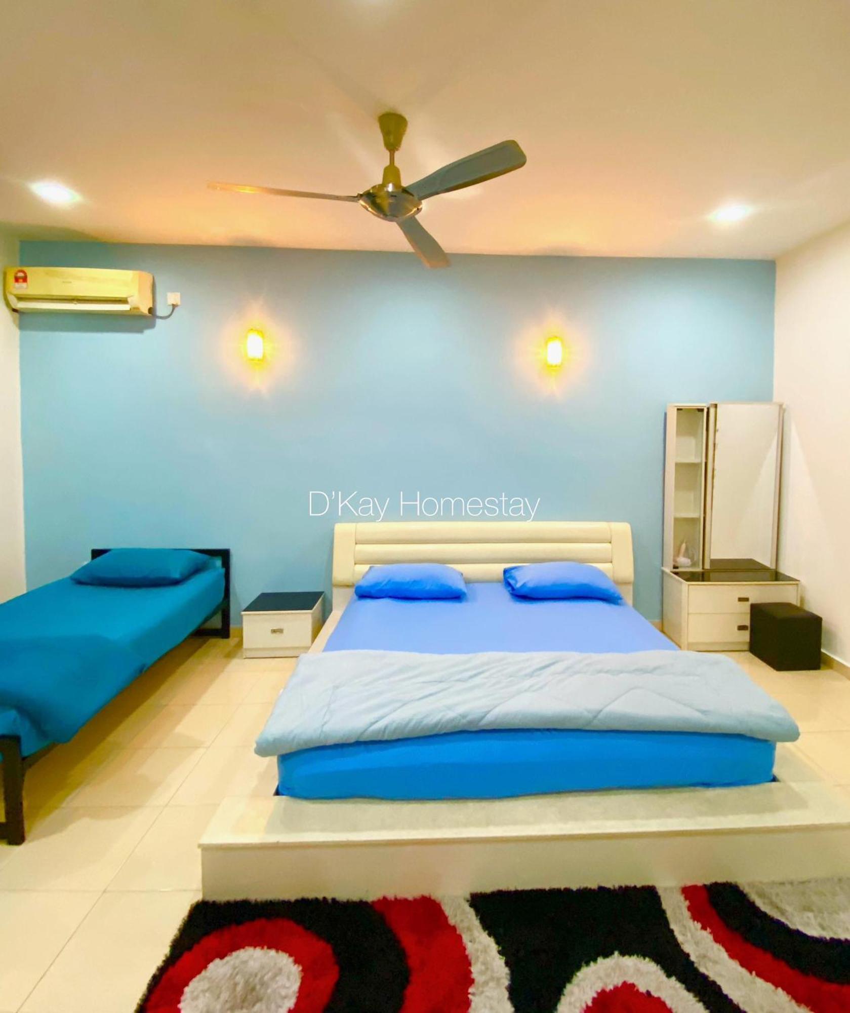 4 Bedrooms Homestay, Fully Aircond In Sendayan By D'Kay Homes I 10-15 Pax Seremban Luaran gambar